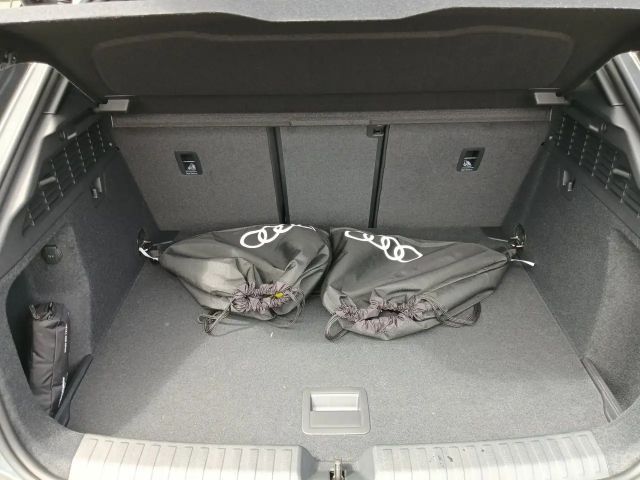 Audi A3 45 TFSI Hybride S-Line Sedan