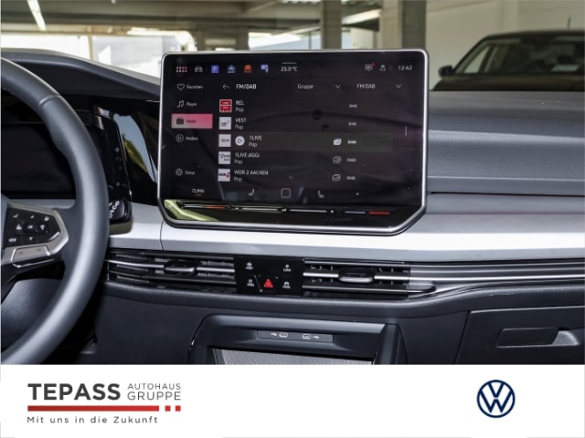 Volkswagen Golf 1.5 eTSI