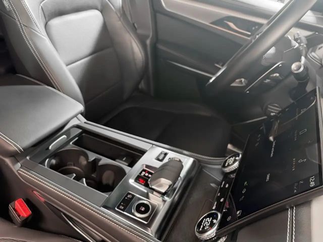 Jaguar F-Pace AWD D200 R-Dynamic S