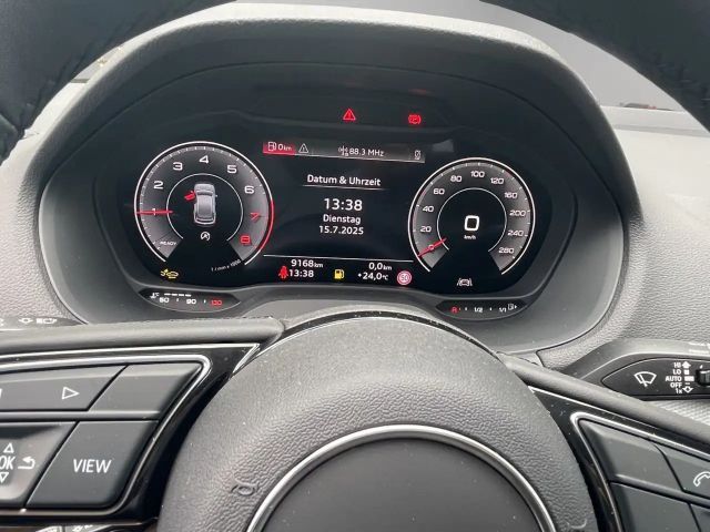 Audi Q2 30 TFSI S-Line