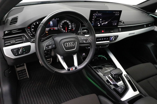Audi A4 40 TFSI Avant Quattro S-Line S-Tronic