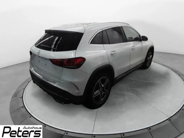 Mercedes-Benz GLA 250 4MATIC AMG Line