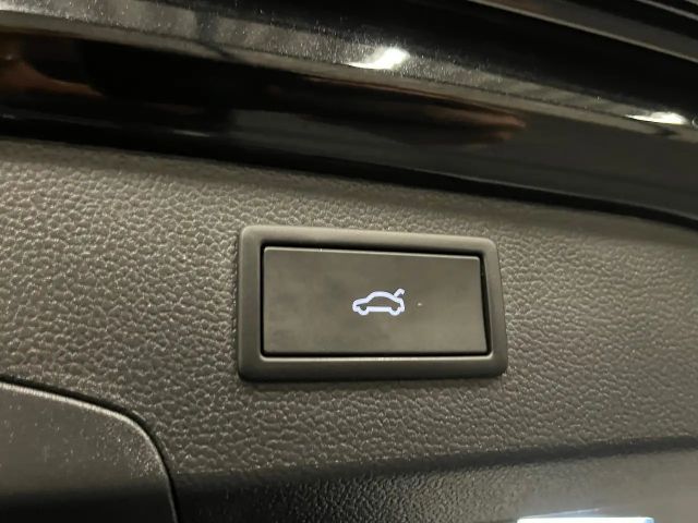 Volkswagen Passat 4Motion R-Line Variant