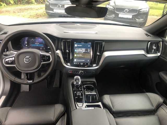 Volvo V60 AWD Dark Hybrid Plus T6