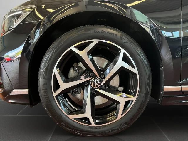 Volkswagen Passat Business R-Line Variant