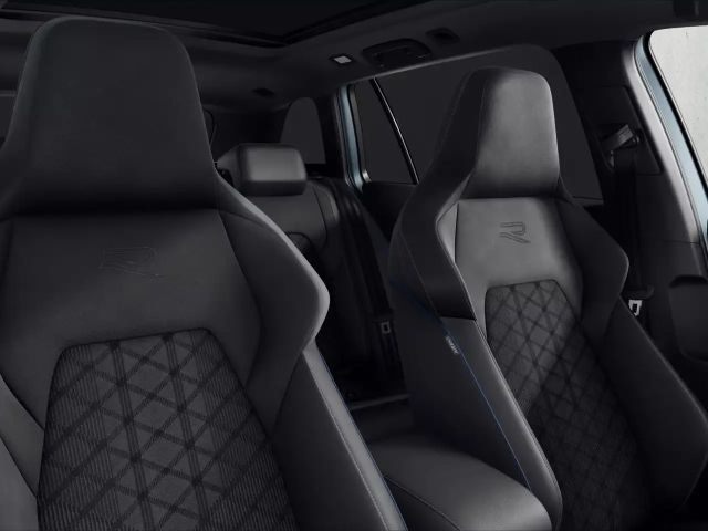 Volkswagen Golf 1.5 eTSI R-Line Variant