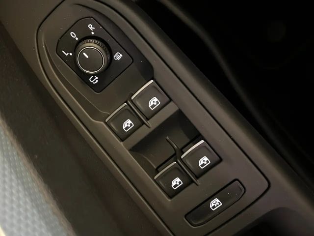 Volkswagen Golf 1.5 TSI Golf VIII