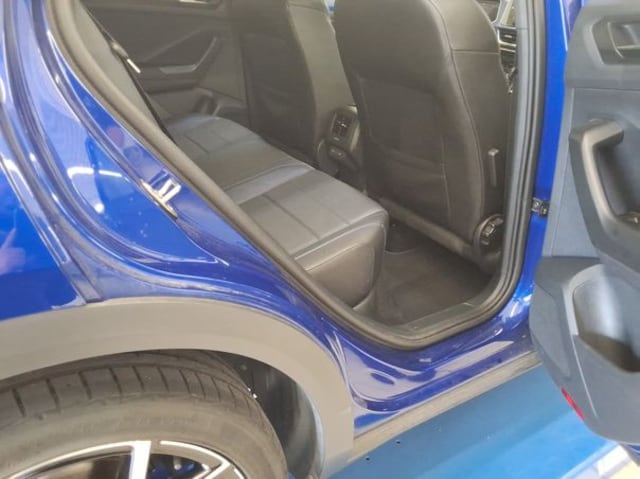 Volkswagen T-Roc BeatsAudio DCC-Fahrwerk Panoramadach