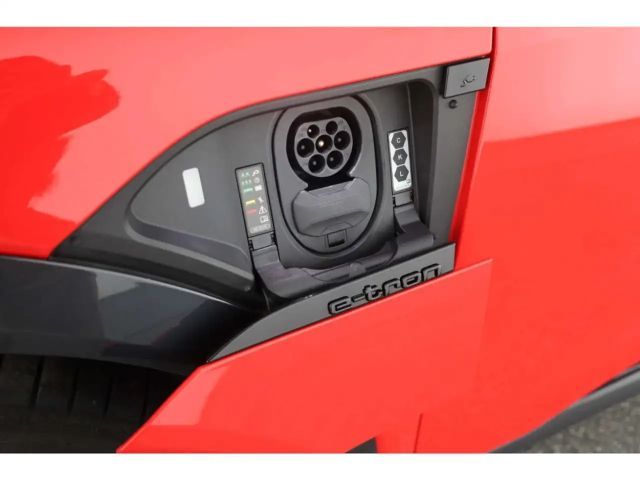 Audi Q8 e-tron 55 Quattro