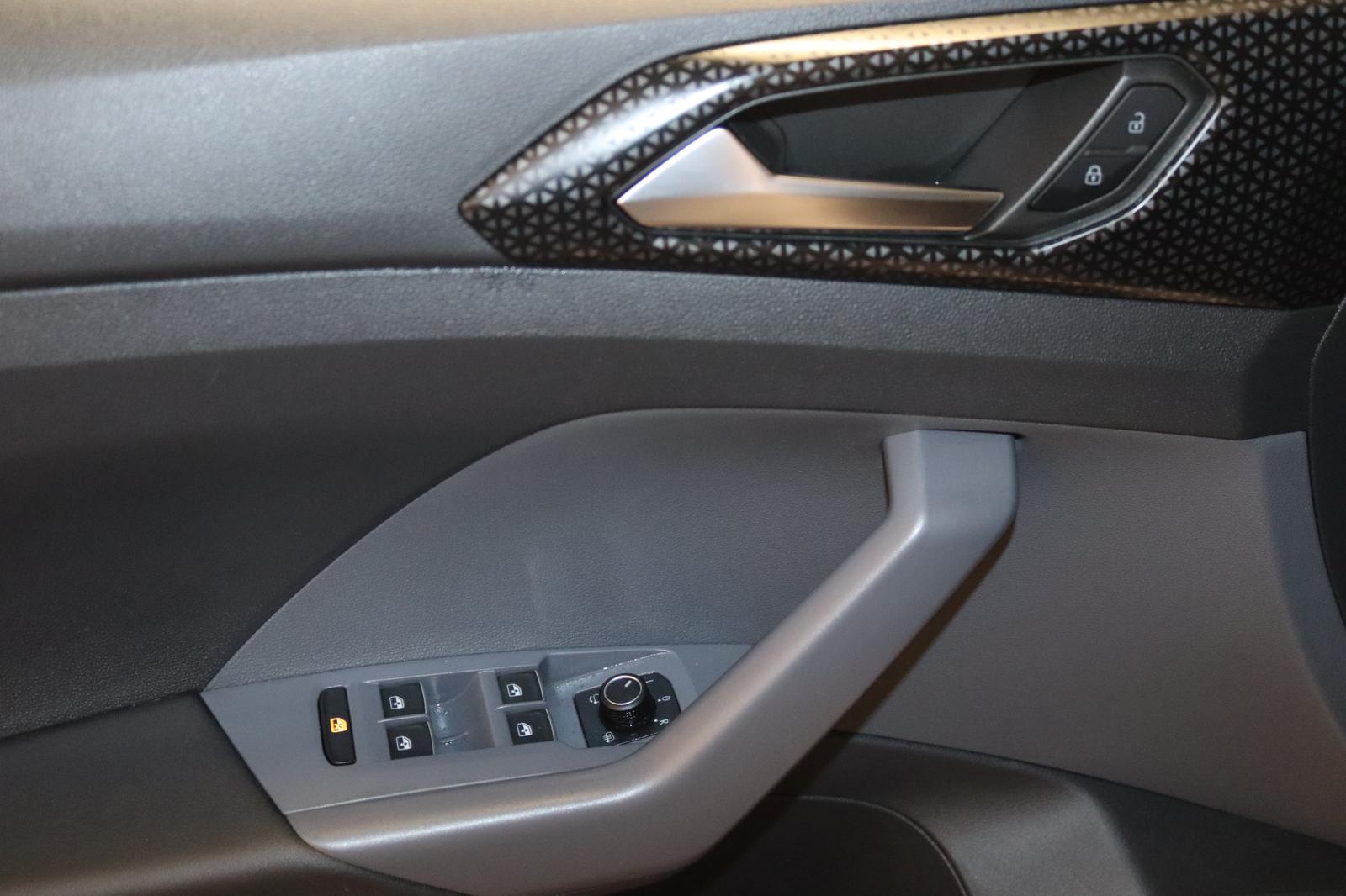 Volkswagen T-Cross Style