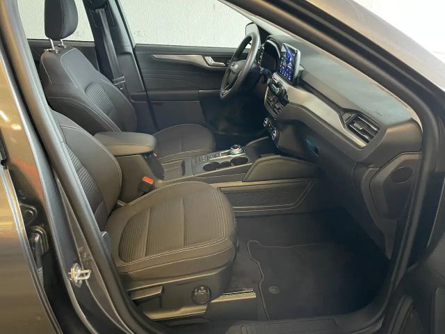 Ford Kuga Plug in Hybrid Titanium