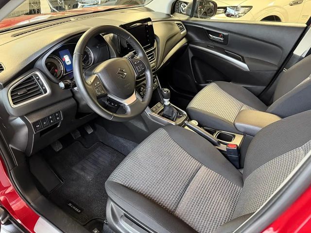 Suzuki S-Cross AllGrip Hybrid