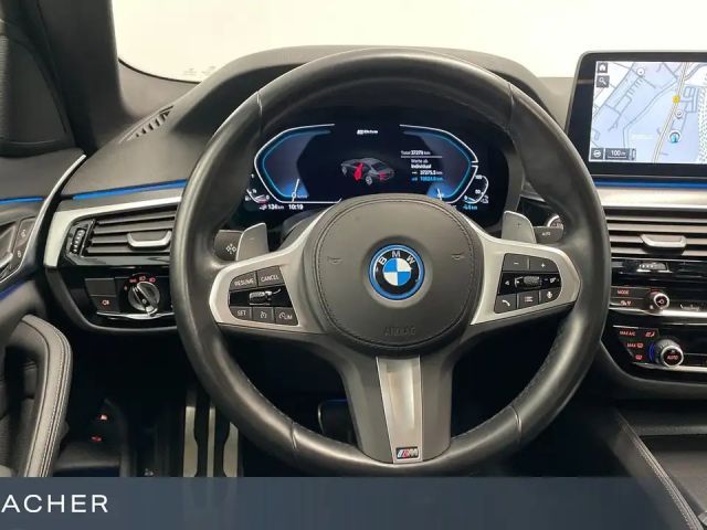 BMW 530 530e M-Sport Sedan