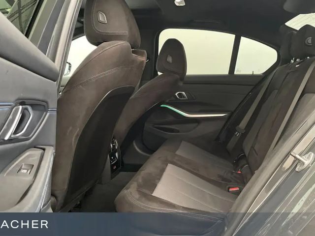 BMW 320 320d M-Sport Sedan xDrive