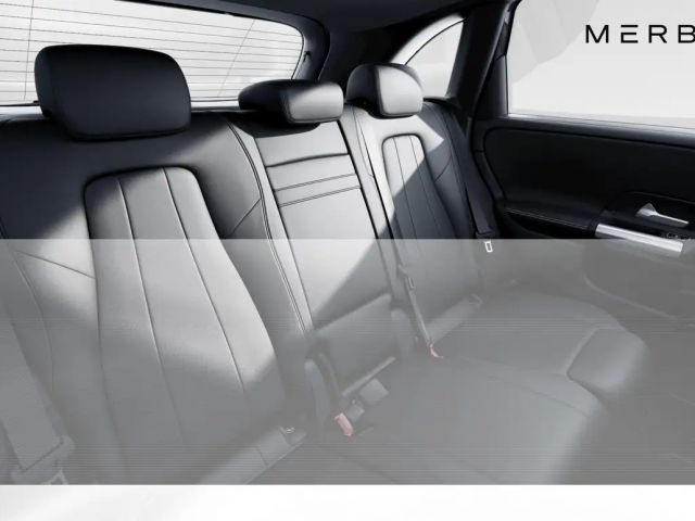 Mercedes-Benz B 220 4MATIC Progressive Sedan