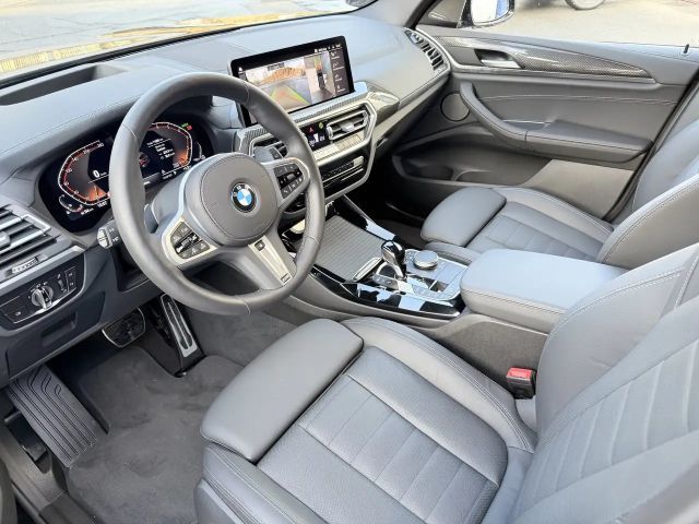 BMW X3 xDrive30i