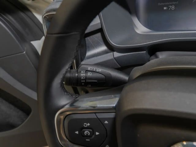 Volvo EX40 Plus
