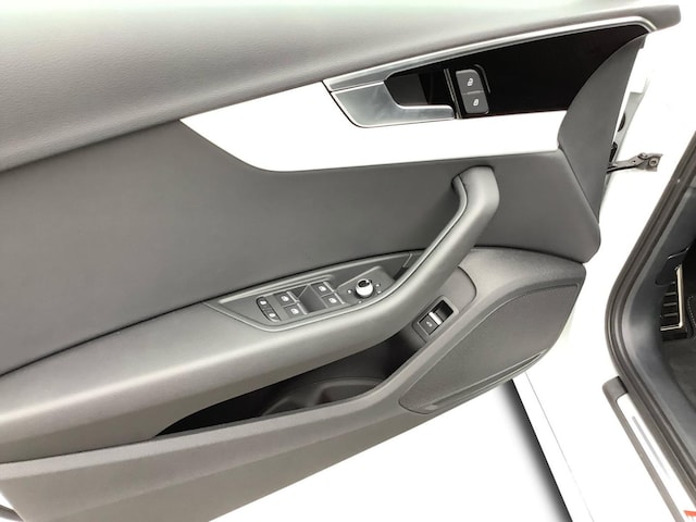 Audi A4 40 TFSI Avant S-Line S-Tronic