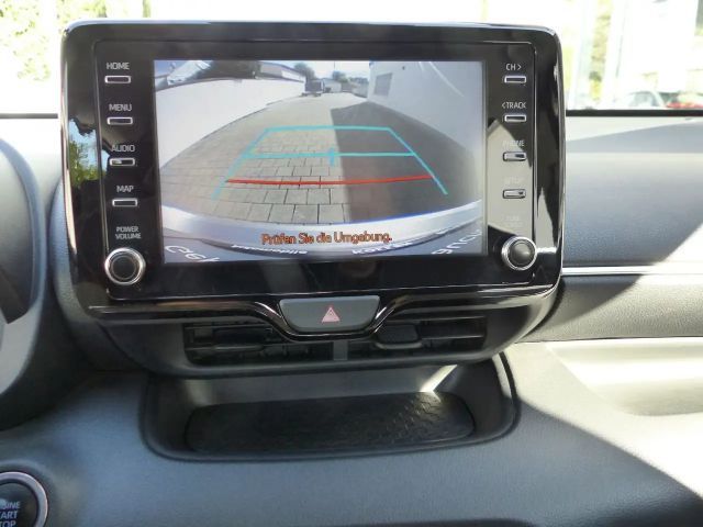 Toyota Yaris Hatchback Team D