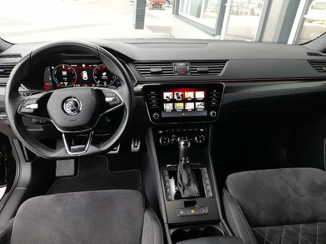Skoda Superb PlugIn-Hybrid Sportline