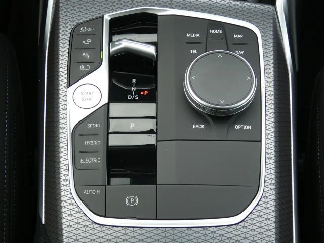 BMW 330 330e M-Sport Touring