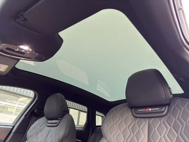 Audi A6 e-tron Avant Quattro