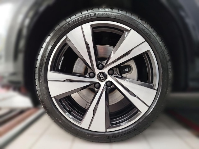 Audi Q5 Quattro S-Tronic