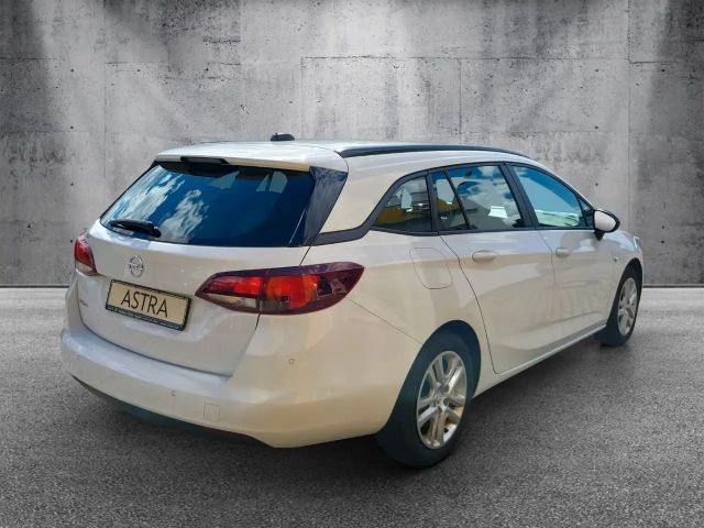 Opel Astra Sports Tourer
