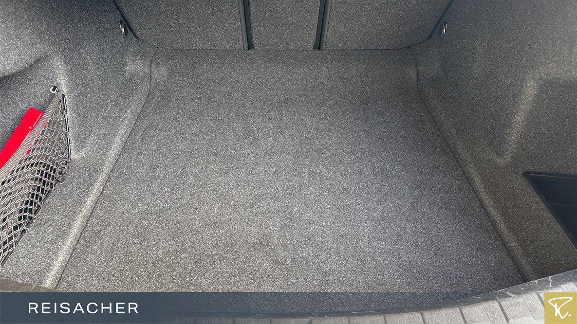 BMW 320 320i Sedan xDrive