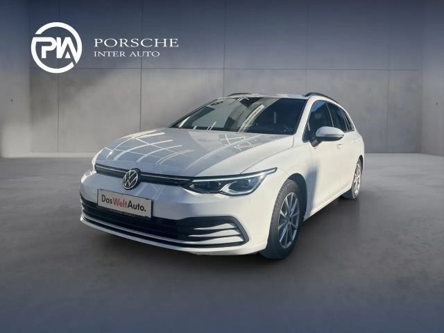 Volkswagen Golf Life Variant