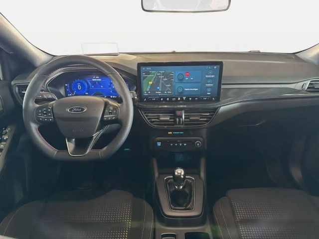 Ford Focus EcoBoost ST Line Wagon