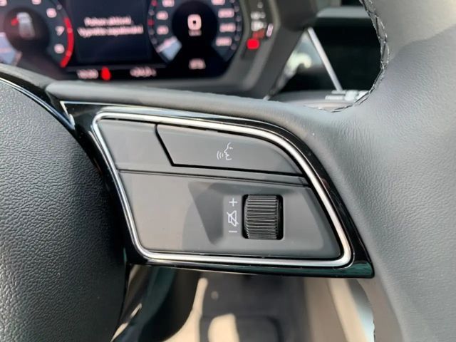 Audi A3 30 TFSI Sedan Sportback