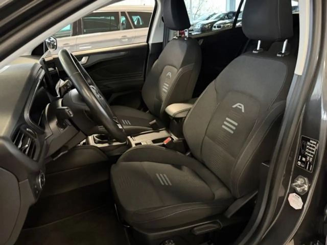 Ford Focus Active Wagon