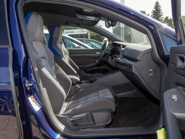 Volkswagen Golf GTE IQ.Drive Style