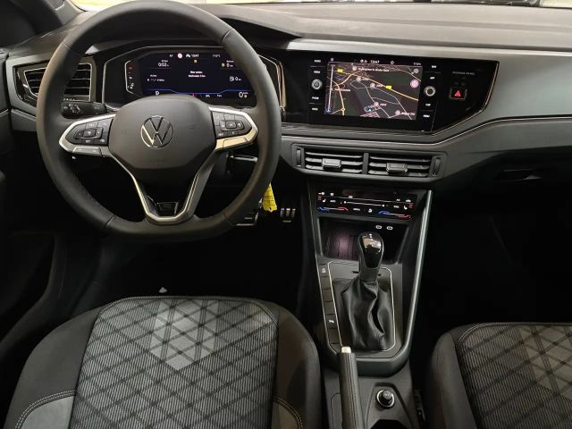 Volkswagen Polo DSG IQ.Drive R-Line