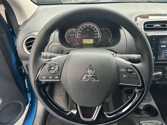 Mitsubishi Space Star Star