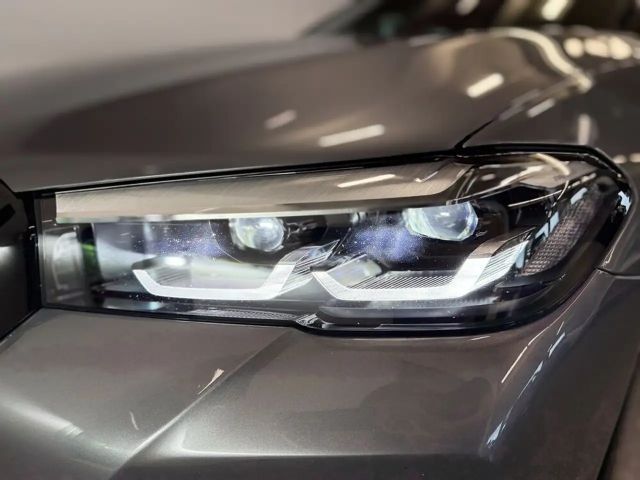 BMW 530 530e M-Sport Sedan xDrive