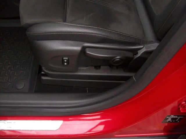 Opel Crossland X 1.2 Turbo Ultimate