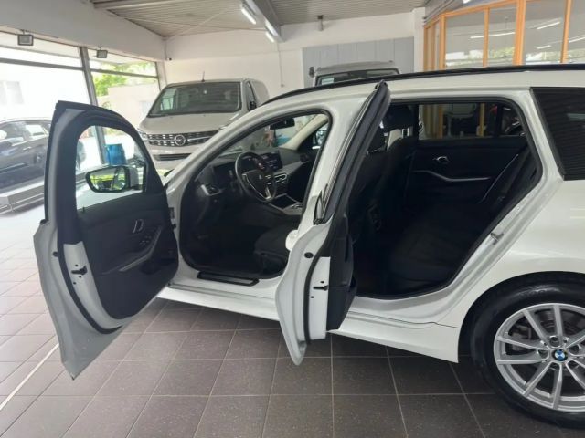 BMW 318 318d Touring