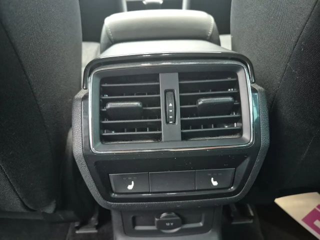 Skoda Karoq 1.5 TSI Clever