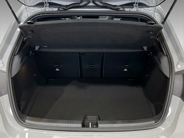 Mercedes-Benz A 250 4MATIC AMG Line