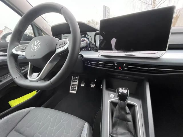 Volkswagen Golf 1.5 TSI Golf VIII