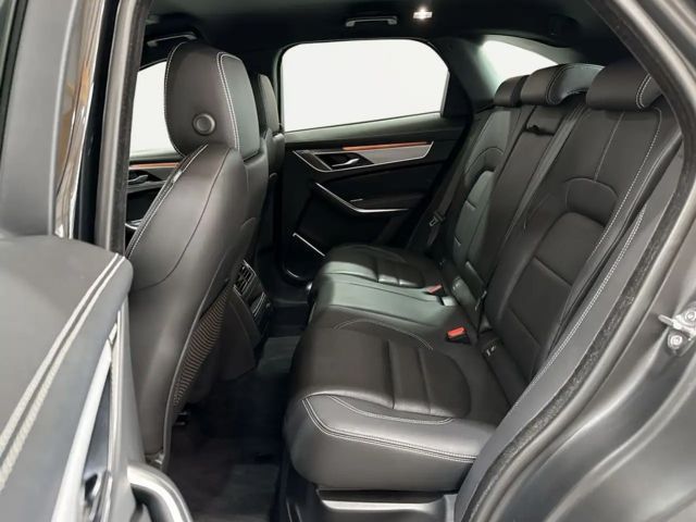 Jaguar F-Pace AWD D300 R-Dynamic