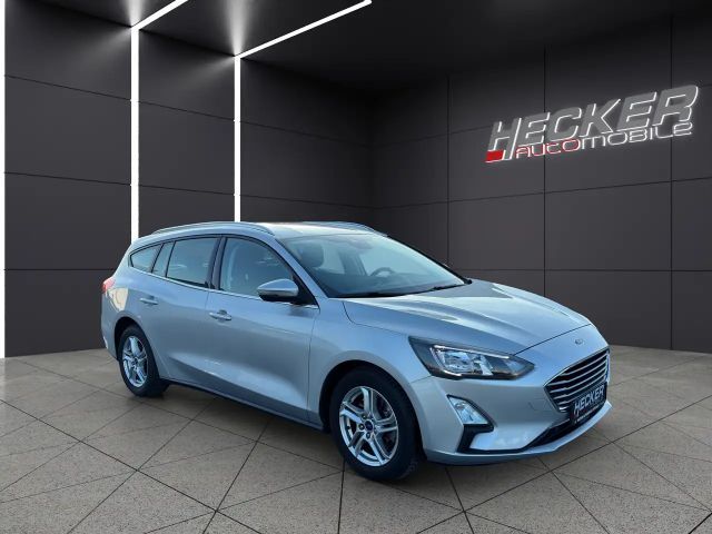 Ford Focus Cool & Connect EcoBoost