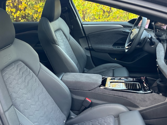 Audi A6 e-tron Avant Performance