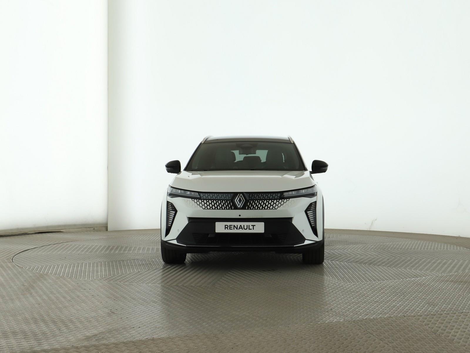 Renault Scenic E-Tech Iconic