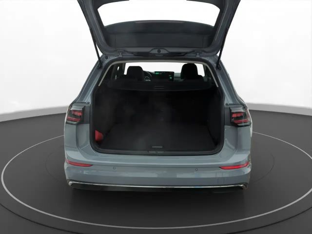 Volkswagen Golf 2.0 TDI DSG Golf VIII Variant