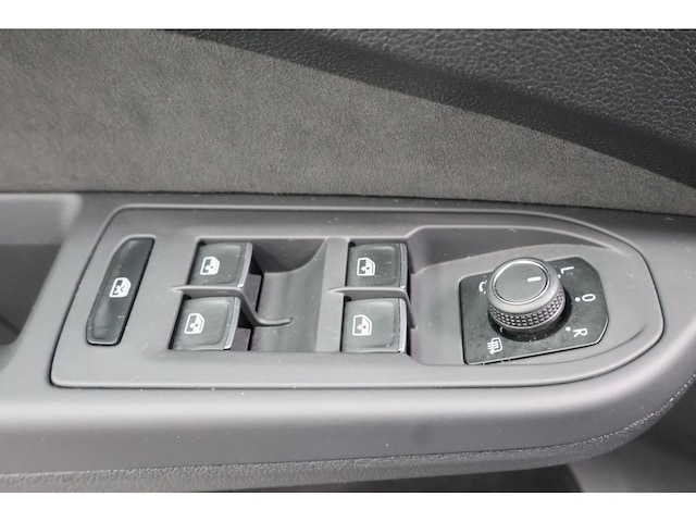 Volkswagen Golf 2.0 TSI DSG GTI Golf VIII