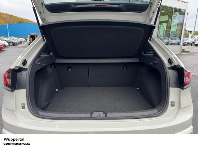 Volkswagen Taigo 1.0 TSI DSG R-Line