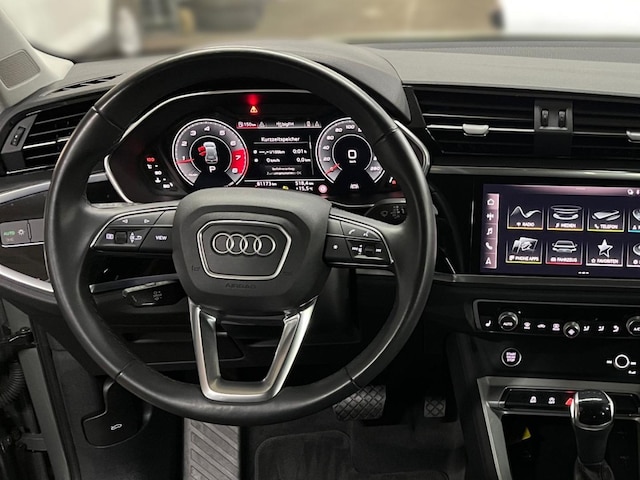 Audi Q3 35 TFSI S-Tronic